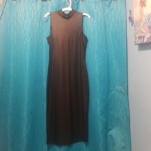 🚨🚨🚨Black body hugging dress DM01 (used)